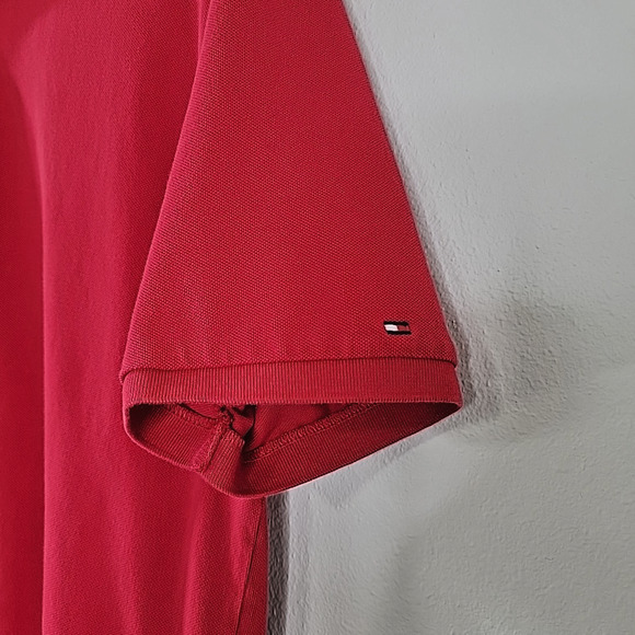 Tommy Hilfiger Men’s XL Polo Shirt Red Classic Fit Embroidered Logo Golf - Picture 3 of 7